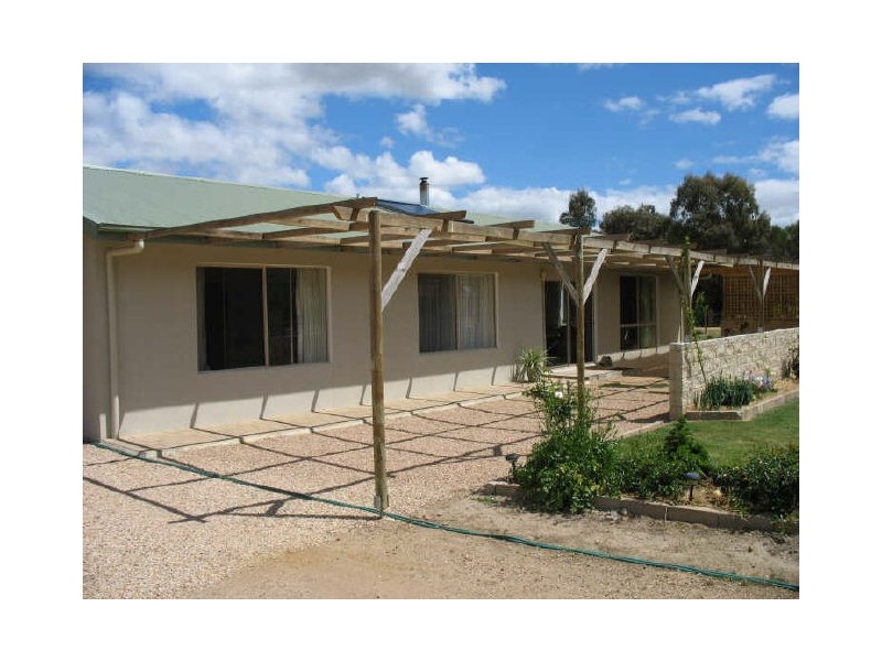 32 Carter Street, Stratford VIC 3862