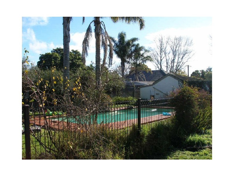 12 Inglis Street, Sale VIC 3850