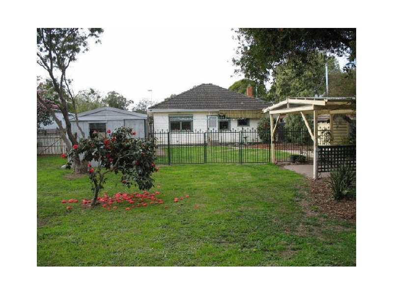 531 Raymond Street, Sale VIC 3850