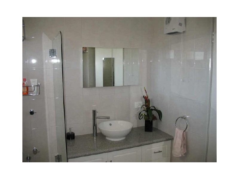 3 Phillip Crescent, Sale VIC 3850