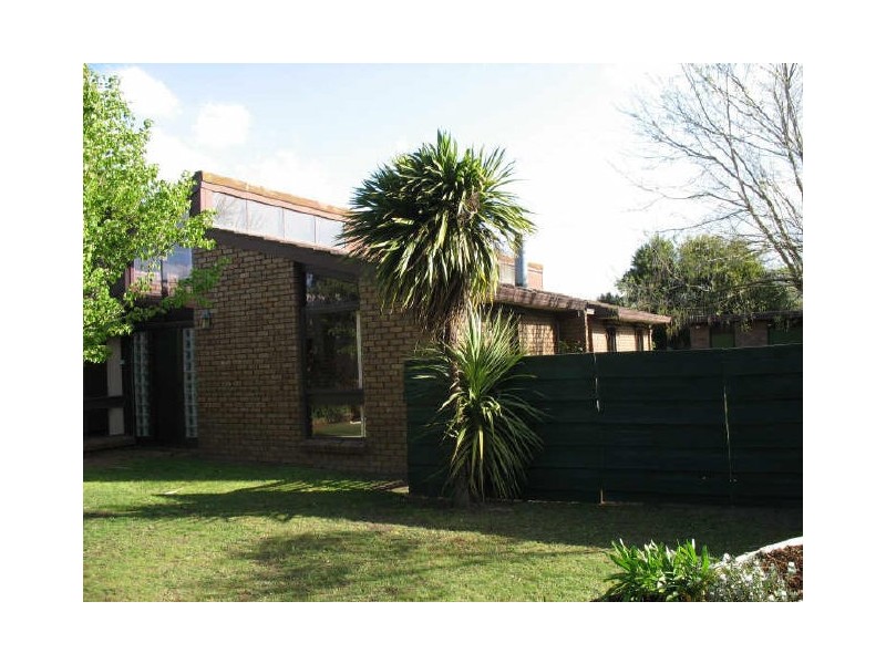 7 Frances Court, Sale VIC 3850