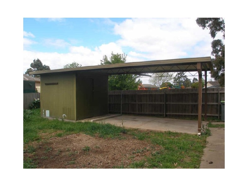 15 Ruff Street, Sale VIC 3850
