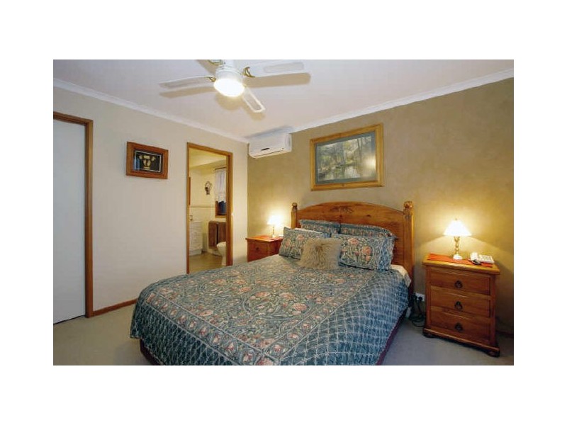 5 Victoria Close, Sale VIC 3850