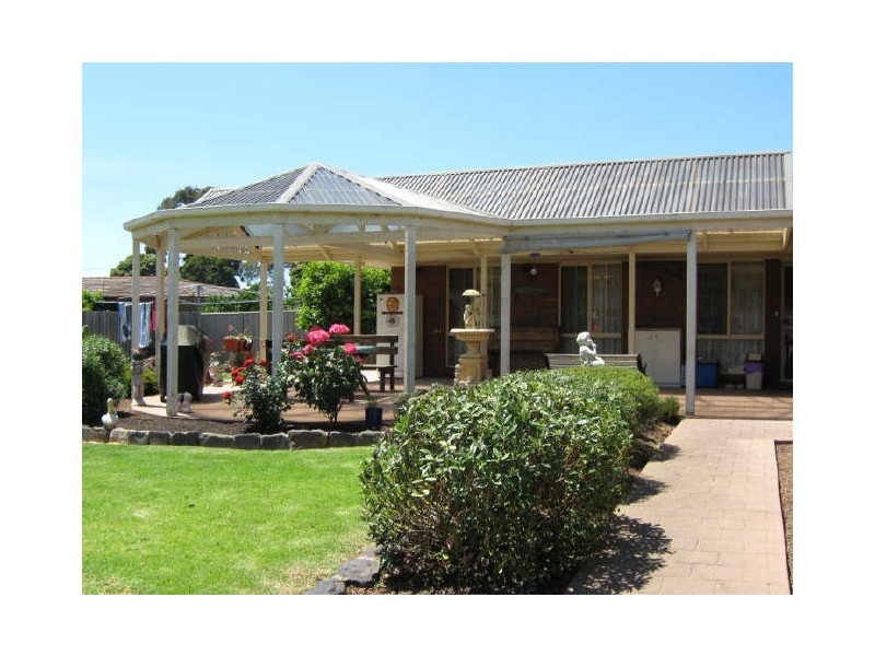 1 Anna Court, Sale VIC 3850