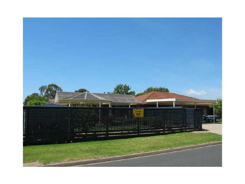 1 Anna Court, Sale VIC 3850