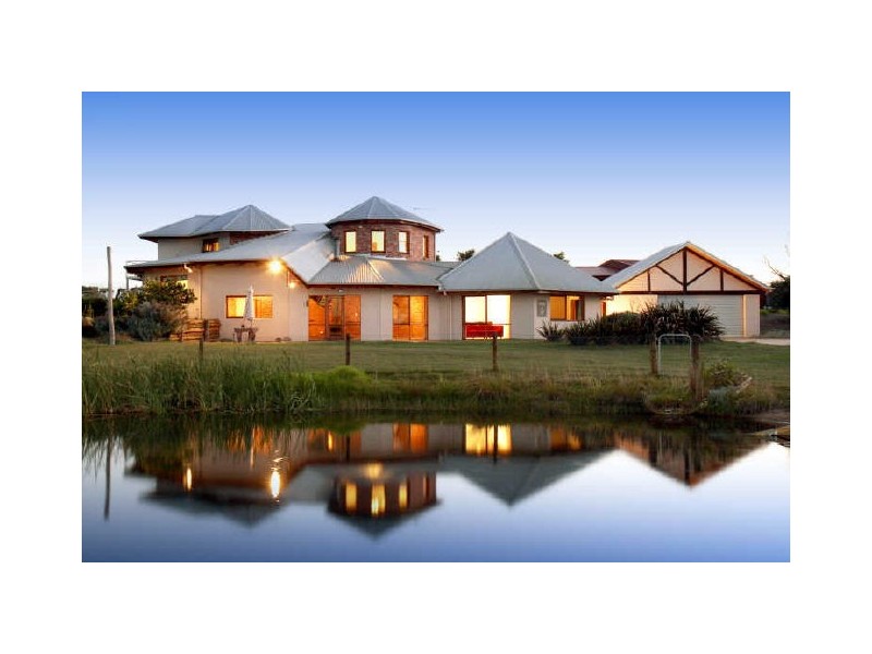 39 Brennans Road, Longford VIC 3851