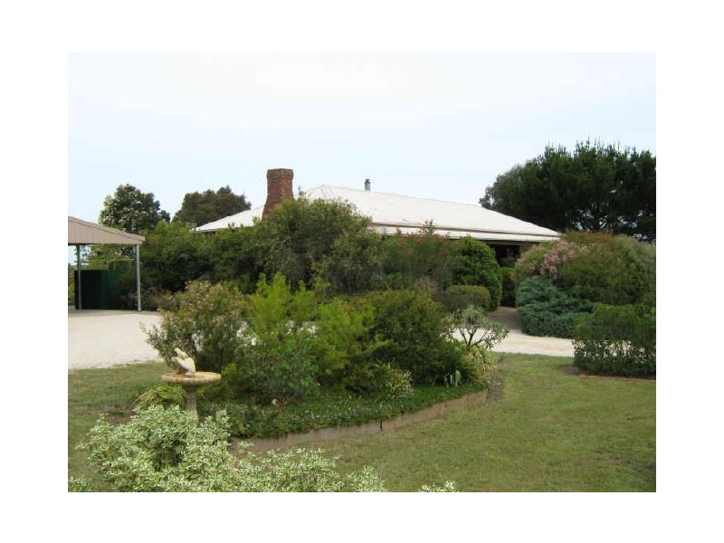 391 Redbank Road, Stratford VIC 3862