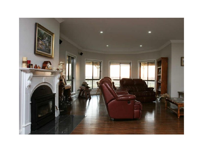 58 Cardice Drive, Stratford VIC 3862