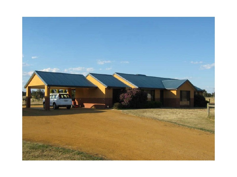 37-45 Wyndham Street, Stratford VIC 3862