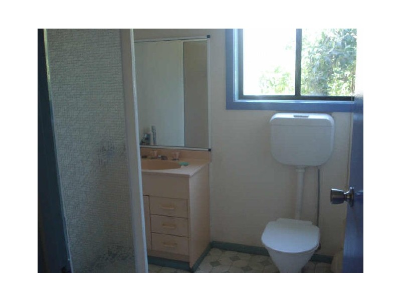 2 Vaughan Street, Stratford VIC 3862