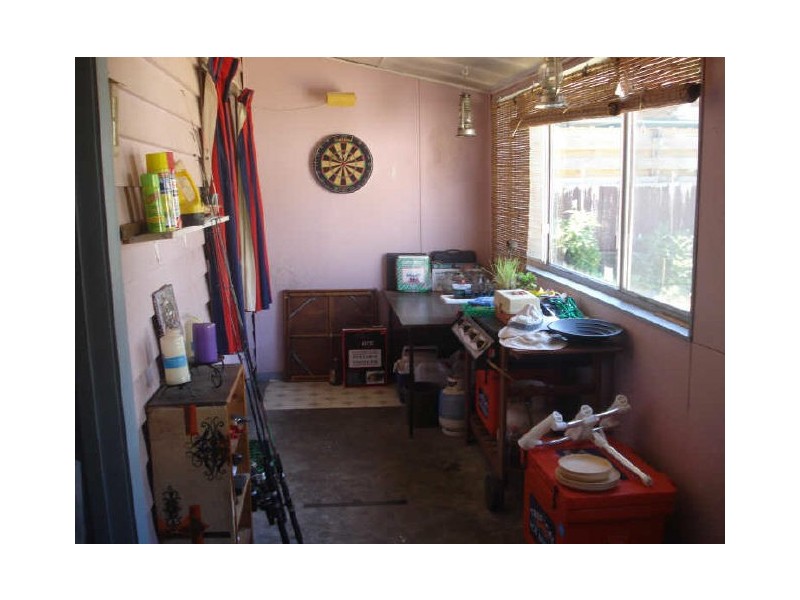 2 Vaughan Street, Stratford VIC 3862