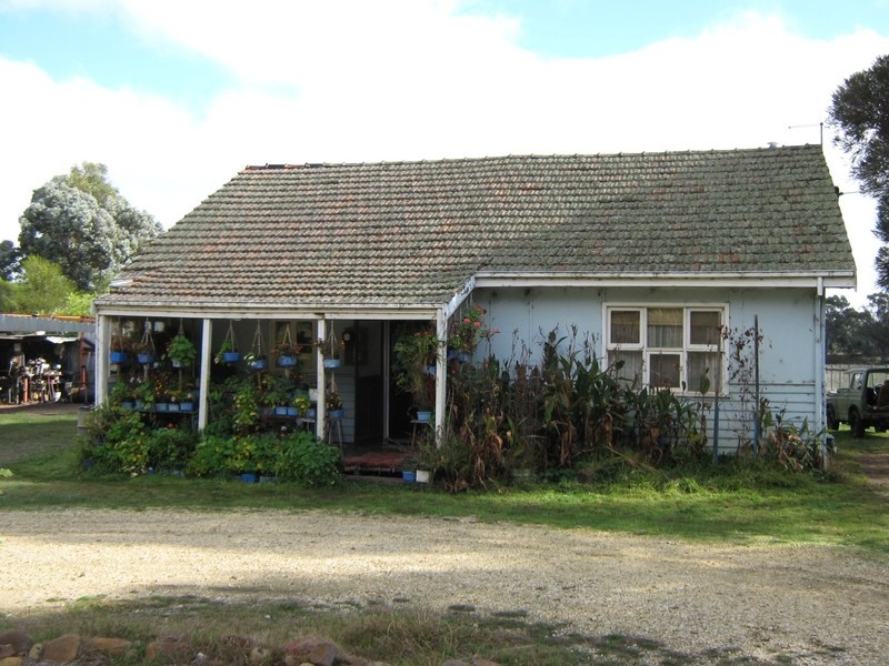 2029 Stockdale Road, Stratford VIC 3862