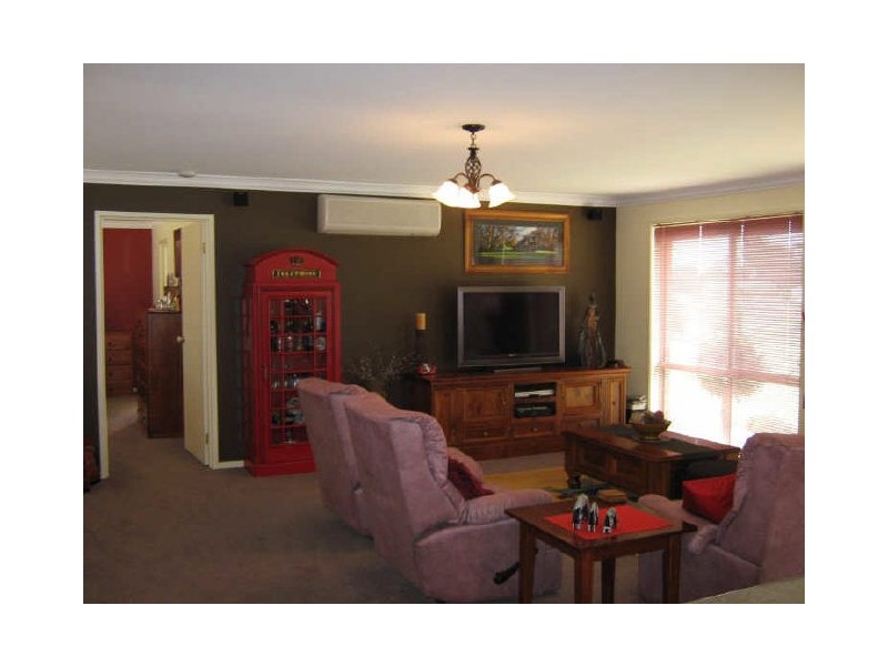 10 Galway Drive, Stratford VIC 3862