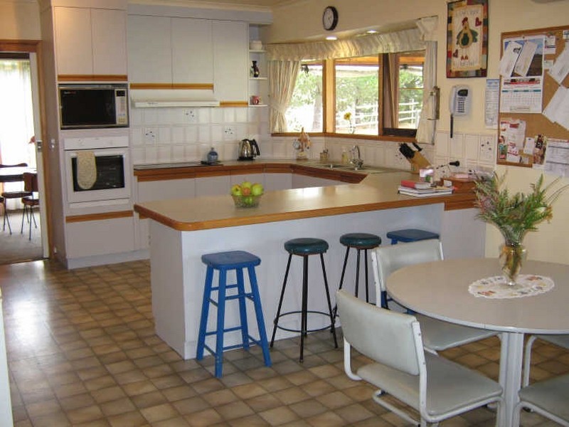 151 Newton Drive, Stratford VIC 3862