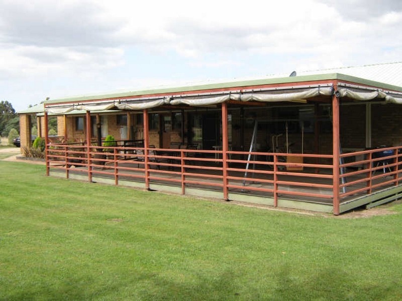 151 Newton Drive, Stratford VIC 3862