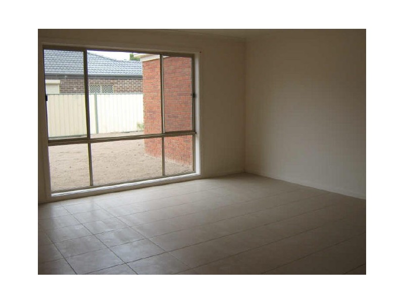 6 Neilson Court, Stratford VIC 3862