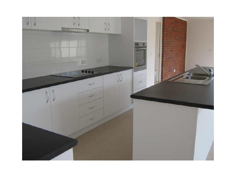 6 Neilson Court, Stratford VIC 3862