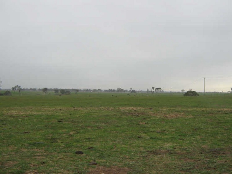 Redbank Road, Stratford VIC 3862