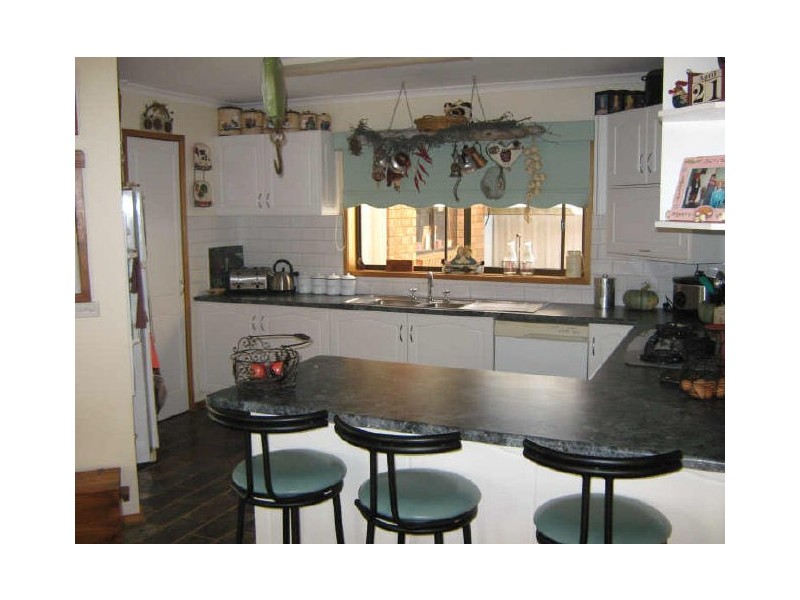 56 Fitzroy Street, Stratford VIC 3862