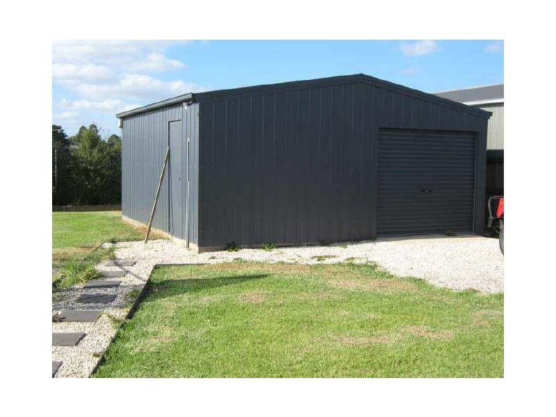 87 Cemetery Road, Sale VIC 3850