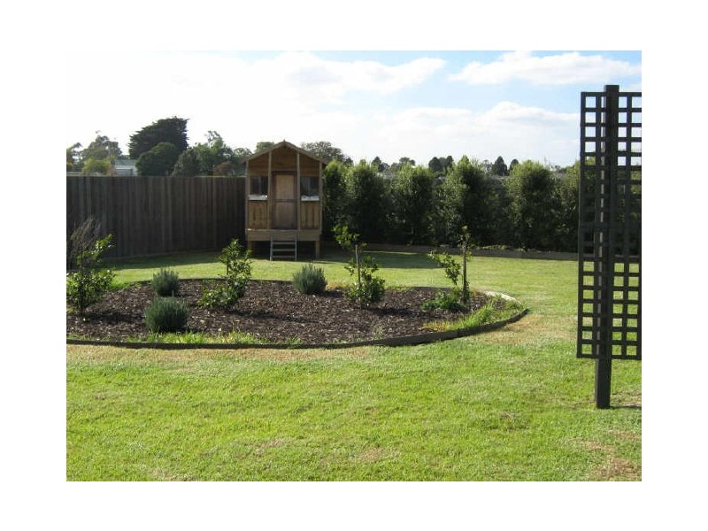 87 Cemetery Road, Sale VIC 3850