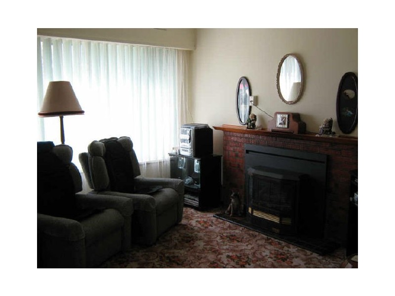 64 McFarlane Street, Stratford VIC 3862