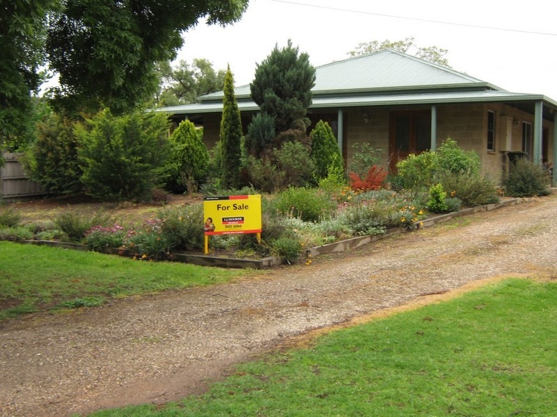 5 Raymond Street, Stratford VIC 3862