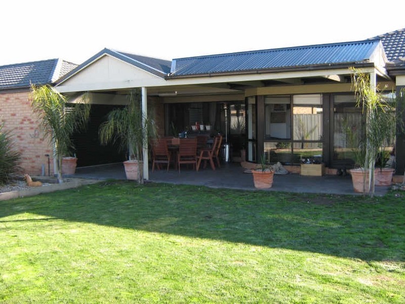 34 Krista Court, Sale VIC 3850