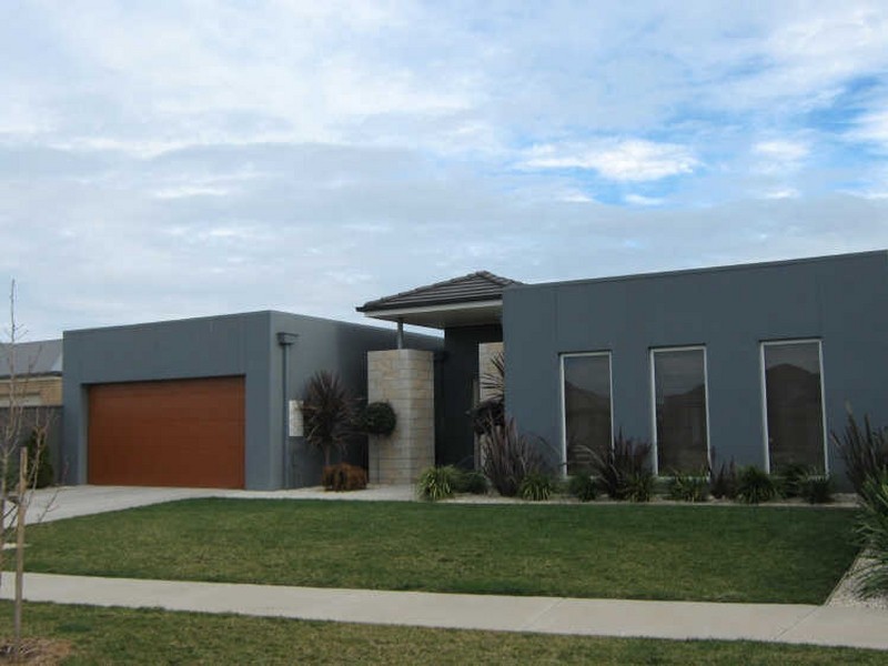 8 Thornley Court, Sale VIC 3850