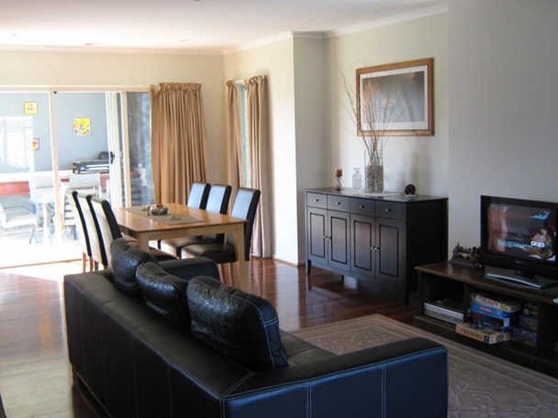 8 Thornley Court, Sale VIC 3850