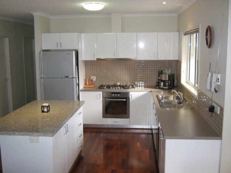 8 Thornley Court, Sale VIC 3850