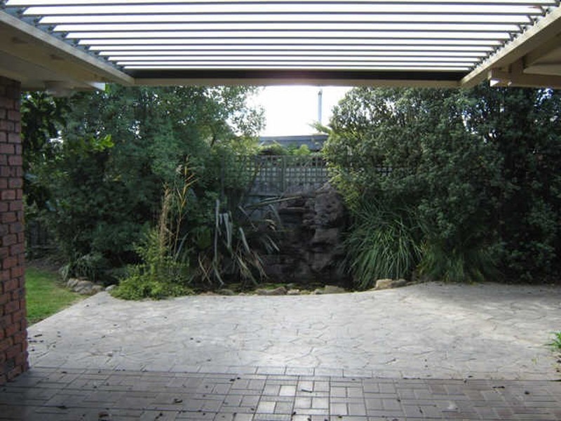 1 Heron Court, Sale VIC 3850