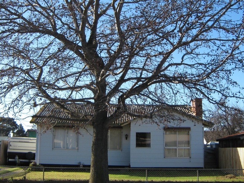 2 McCole Street, Sale VIC 3850