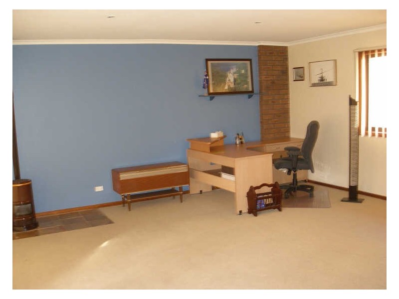 79 Montgomery Street, Sale VIC 3850