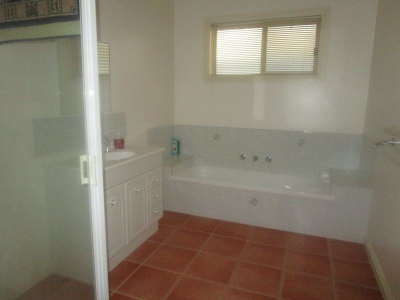 68 Fitzroy Street, Sale VIC 3850