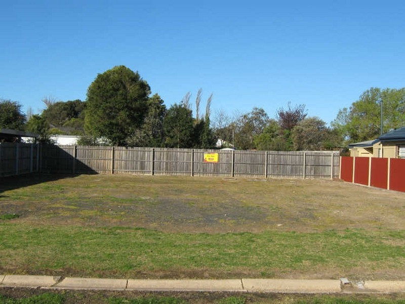 74 Dundas Street, Sale VIC 3850