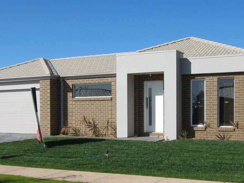 3 Melannie Court, Sale VIC 3850