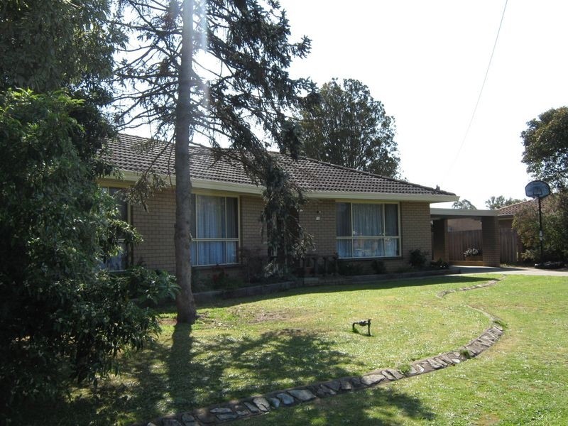 11 Carmel Court, Sale VIC 3850