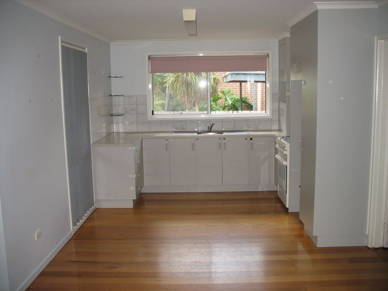 13 Treloar Street, Sale VIC 3850