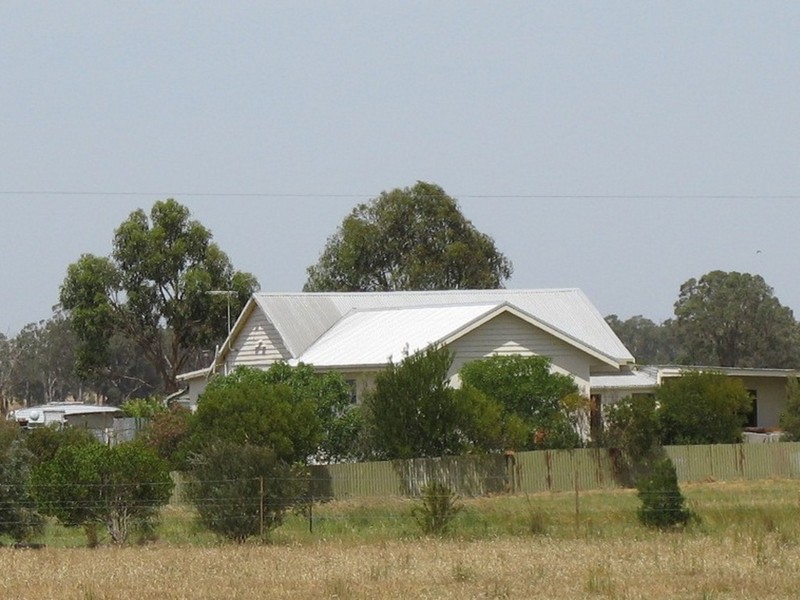 694 Nicholls Road, Longford VIC 3851