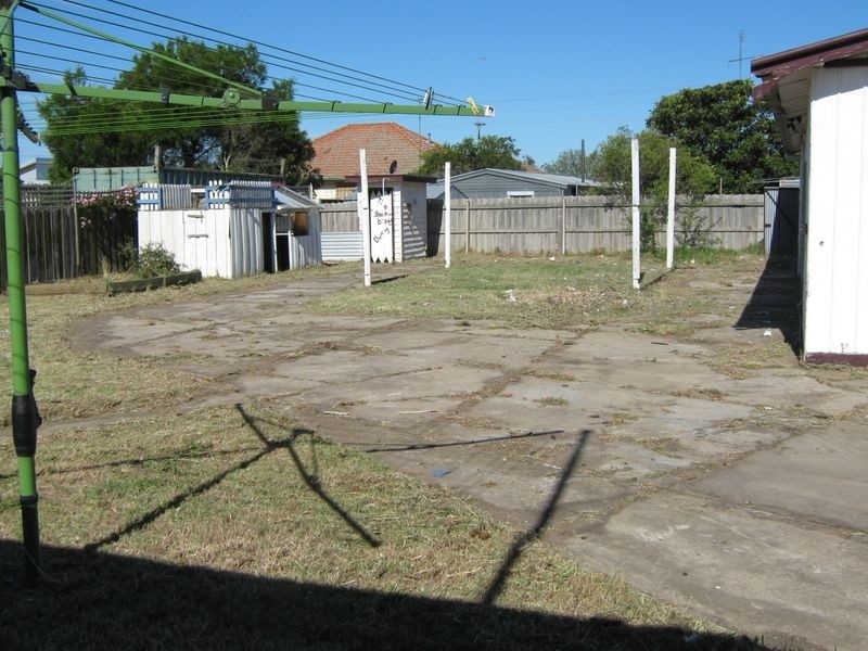 64 Knight Street, Maffra VIC 3860
