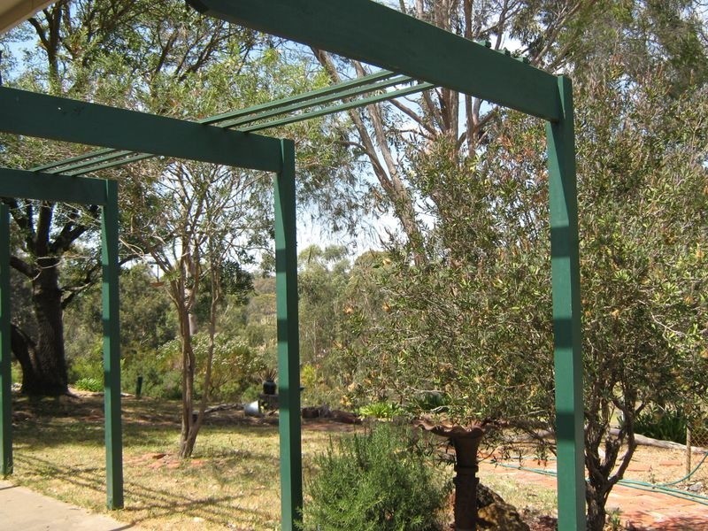 263 Redbank Road, Stratford VIC 3862