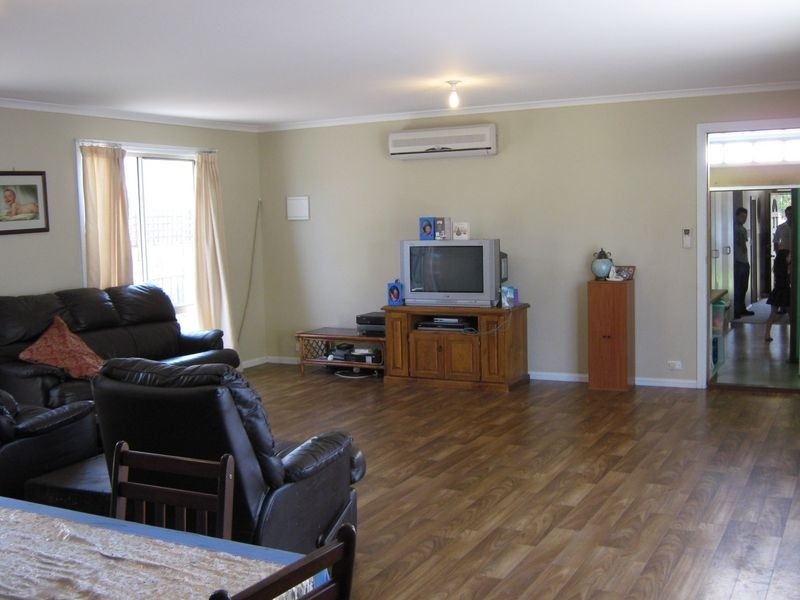 14 McGhee Street, Sale VIC 3850
