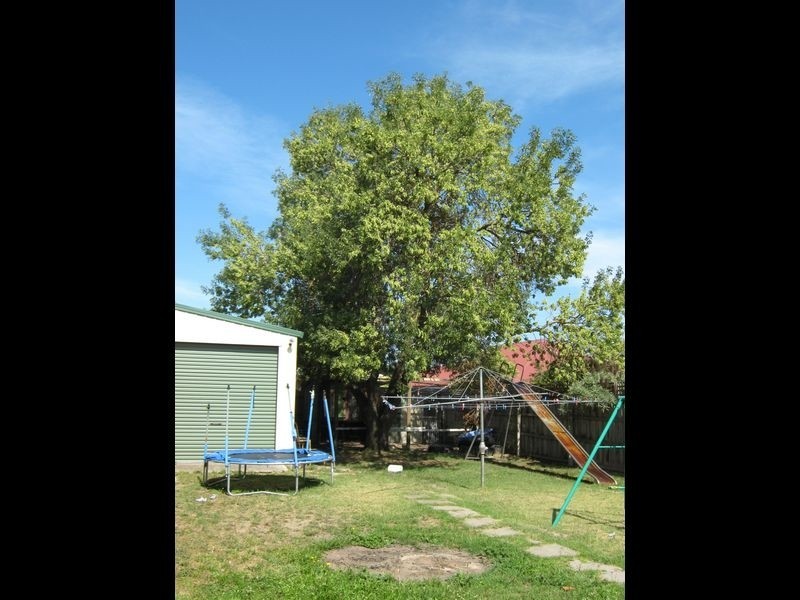 14 McGhee Street, Sale VIC 3850