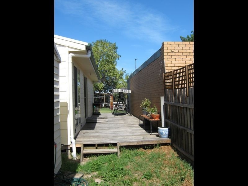14 McGhee Street, Sale VIC 3850