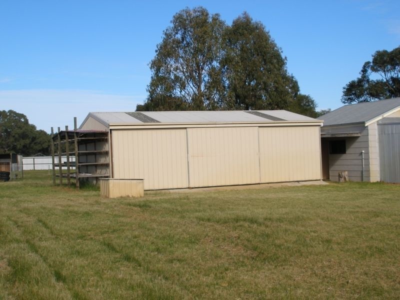 17 Freemans Lane, Longford VIC 3851
