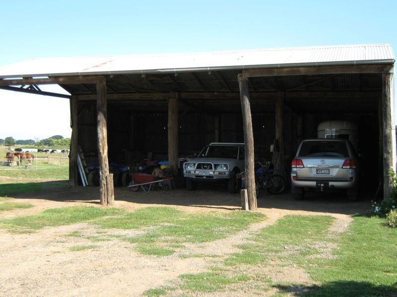 729B Maffra Sale Road, Bundalaguah VIC 3851