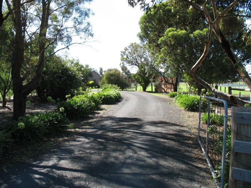 28 Harpley Court, Longford VIC 3851