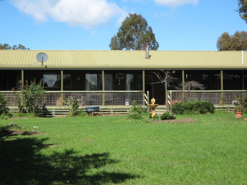 23 Heath Road, Stratford VIC 3862