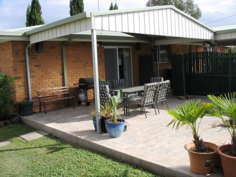 64 Montgomery Street, Sale VIC 3850